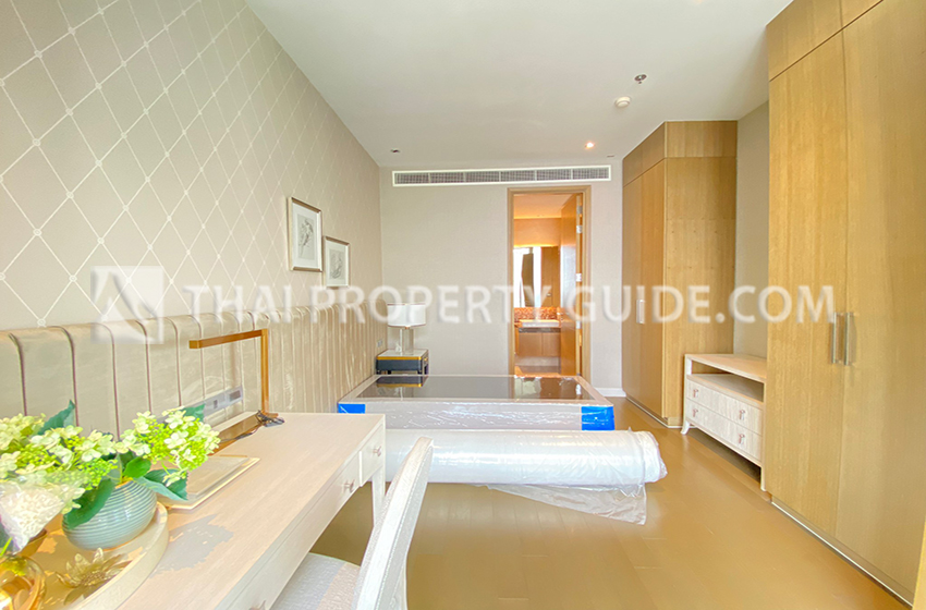 Service Apartment in Ploenchit 